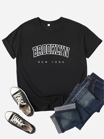 Brooklyn New York Women T Shirt Girl